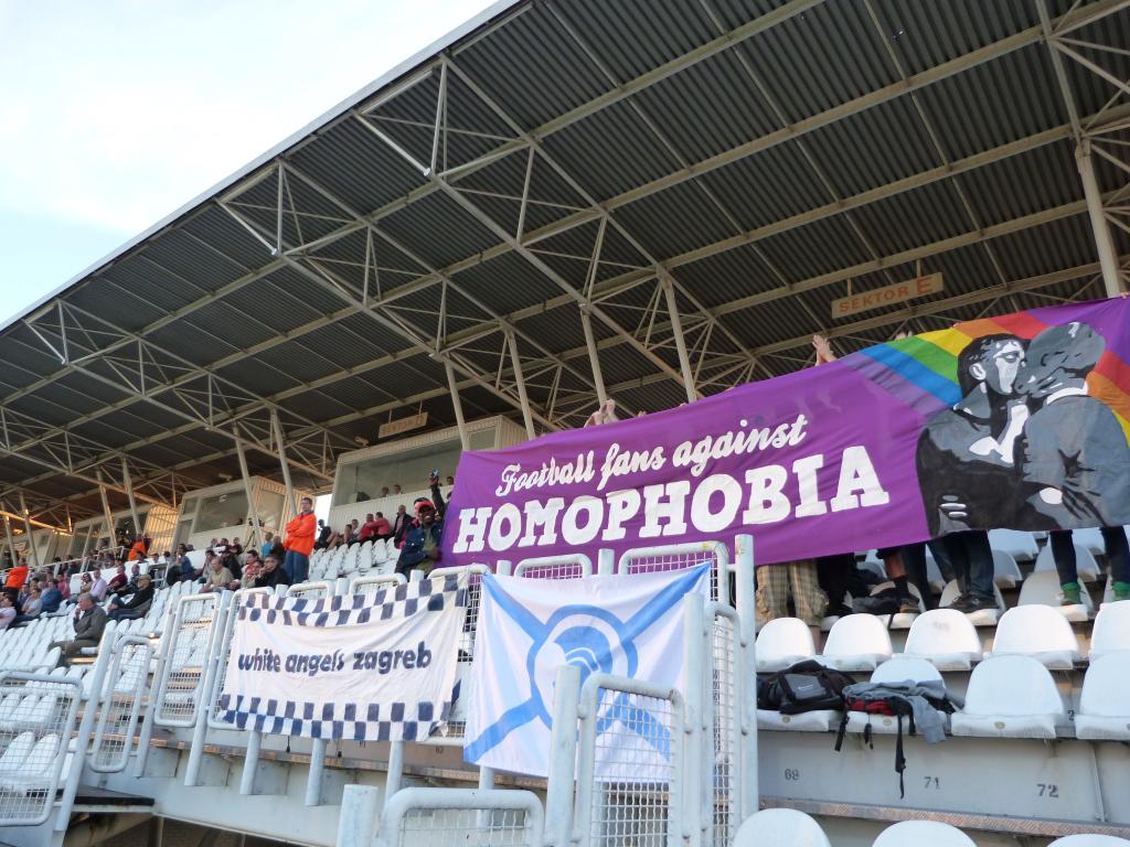 WhiteAngels_Zagreb.jpg